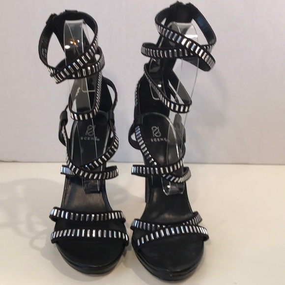 Scene Weaver Black Stilettos w/ Silver Accent 9.5 - Picture 2 of 8